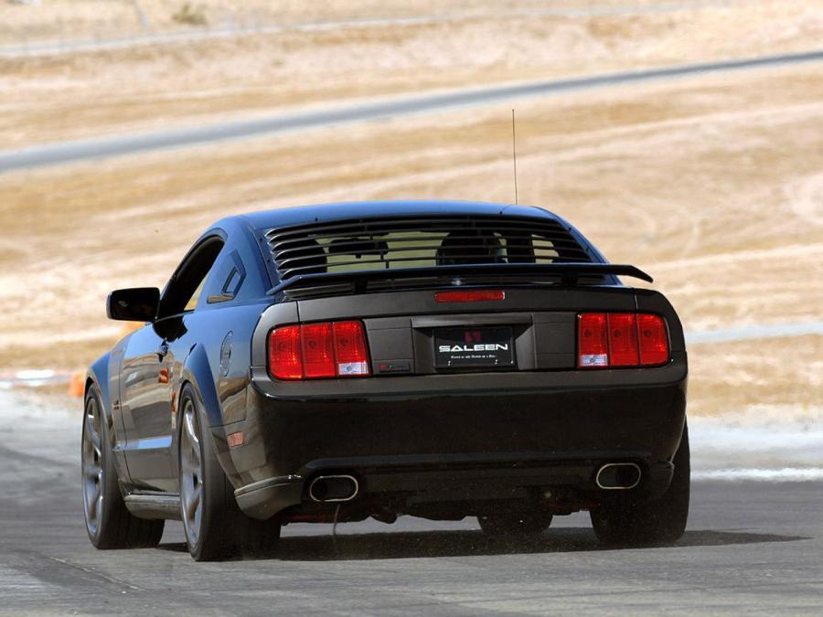  Saleen Dark Horse 2009 года  (фото 21 из 34)